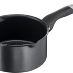 Tefal Unlimited Casserole 18 cm (2,1 L), Becs Verseurs, Antiadhésive, Résistante aux Rayures, Revêtement Facile À Nettoyer, Thermo-Signal, Tous Feux Dont Induction
