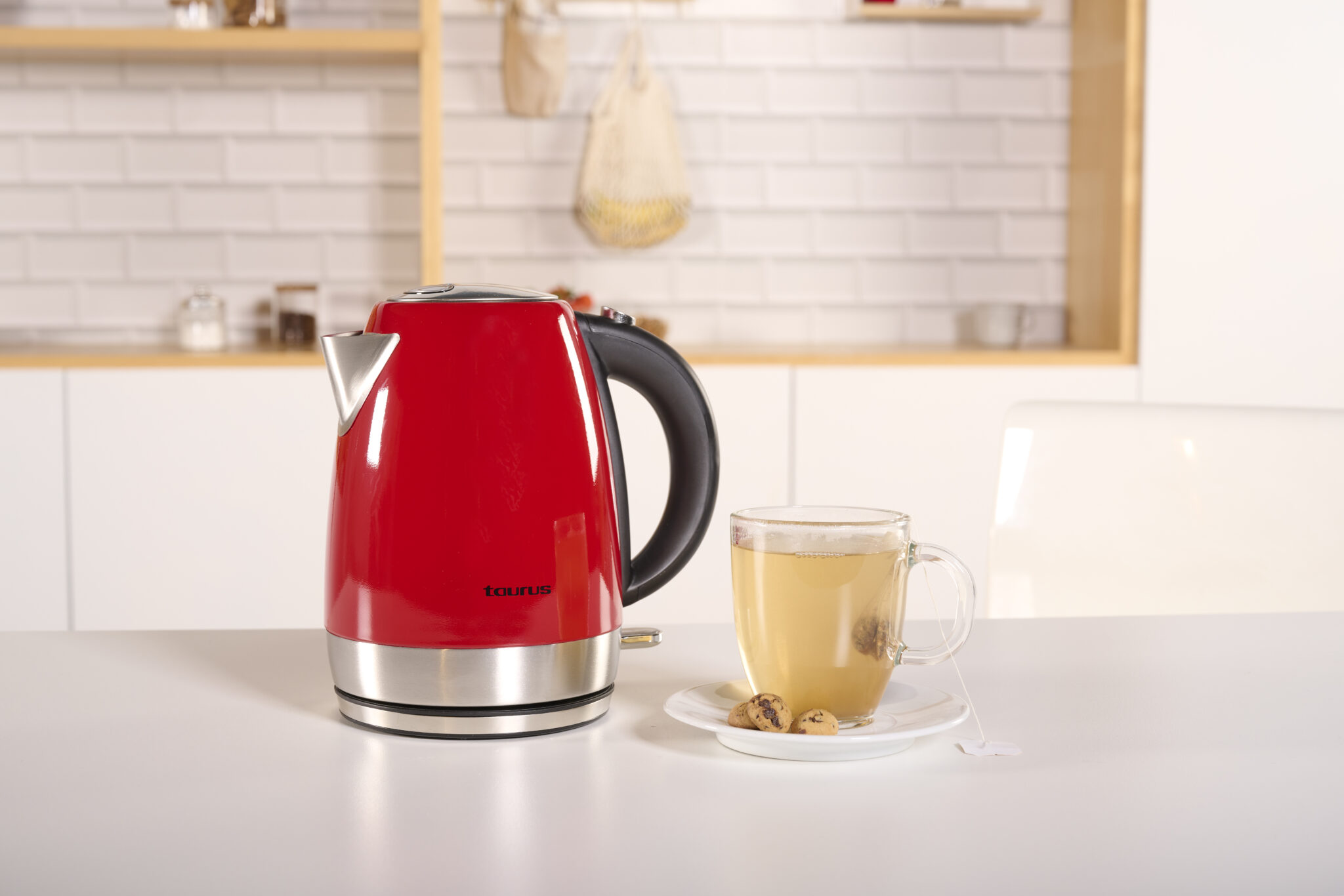 Bouilloire VINTAGE RED - TAURUS